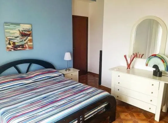 Deluxe Tek Büyük Yataklı Oda, 1 Büyük (Queen) Boy Yatak, Deniz Manzaralı