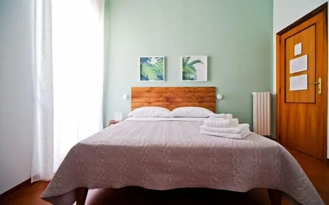 Standard Tek Büyük veya İki Ayrı Yataklı Oda, Balkon