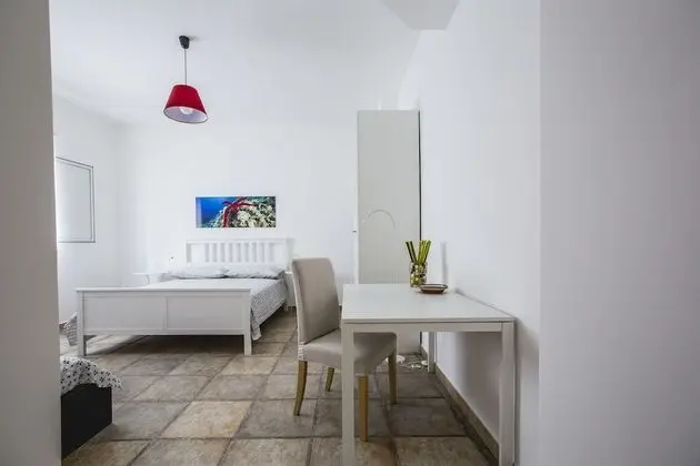 Üç Kişilik Oda, Bahçe Manzaralı