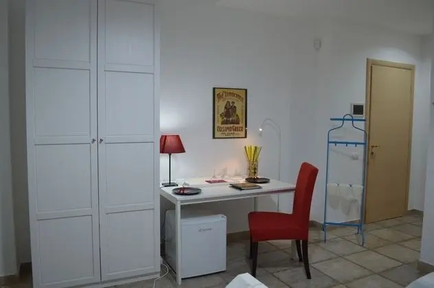 Üç Kişilik Oda, Bahçe Manzaralı