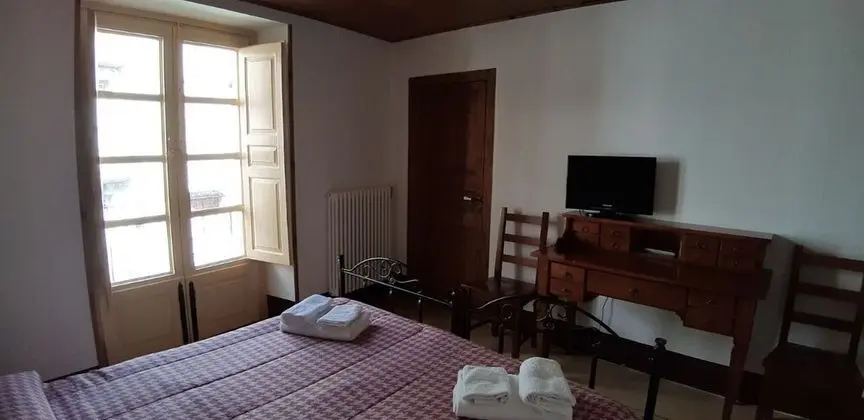Oda, 2 Tek Kişilik Yatak, Bağlantılı Odalar (Camera 3)