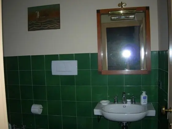 Tek Büyük veya İki Ayrı Yataklı Oda, Sigara İçilmez