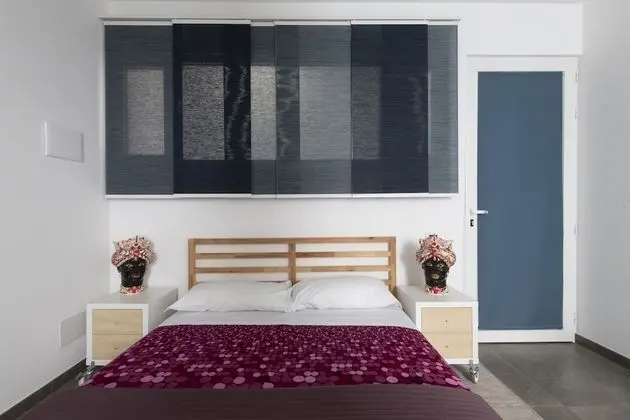 Deluxe Tek Büyük Yataklı Oda, Veranda, Bahçe Manzaralı