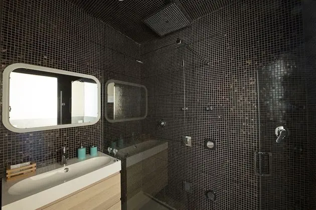 Family Tek Büyük Yataklı Oda, Veranda, Bahçe Manzaralı