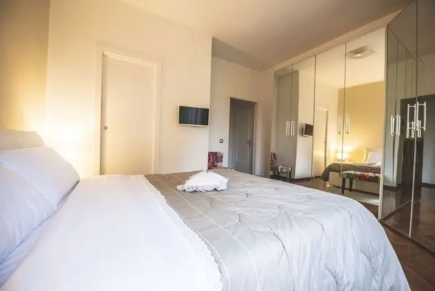 Deluxe Tek Büyük Yataklı Oda, Sigara İçilmez, Bahçe Manzaralı