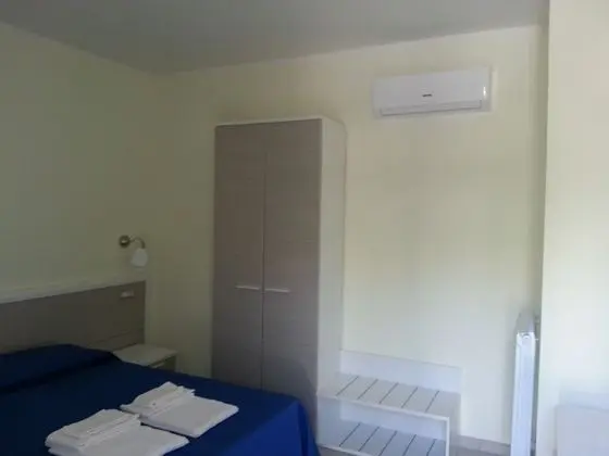 Tek Büyük veya İki Ayrı Yataklı Oda