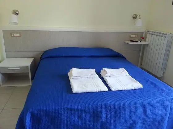 Tek Büyük veya İki Ayrı Yataklı Oda