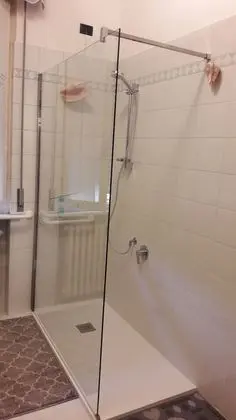 Standard Tek Büyük veya İki Ayrı Yataklı Oda, Engellilere Uygun