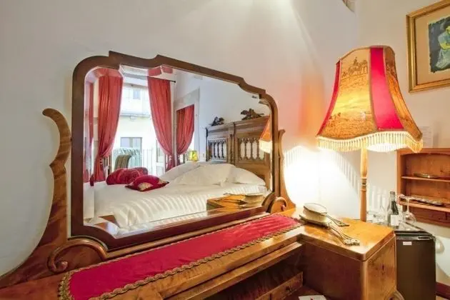 Tek Büyük Yataklı Oda