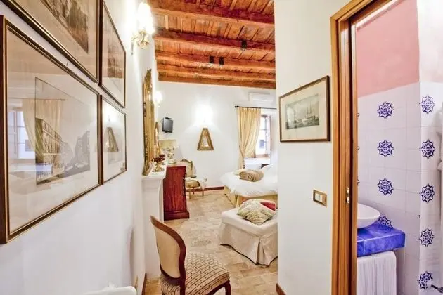 Tek Büyük Yataklı Oda