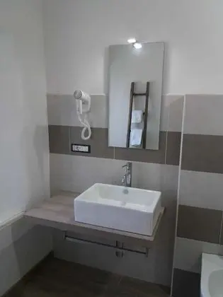 Tek Büyük Yataklı Oda (Moscato)