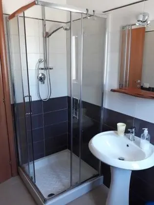 Classic Tek Büyük Yataklı Oda, 1 Büyük (Queen) Boy Yatak, Bahçe Manzaralı