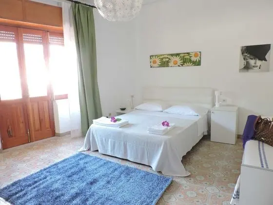 Üç Kişilik Oda, Balkon