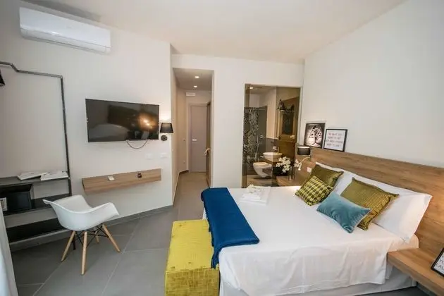 Design Üç Kişilik Oda