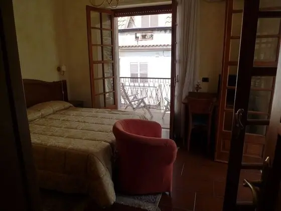 Tek Büyük veya İki Ayrı Yataklı Oda