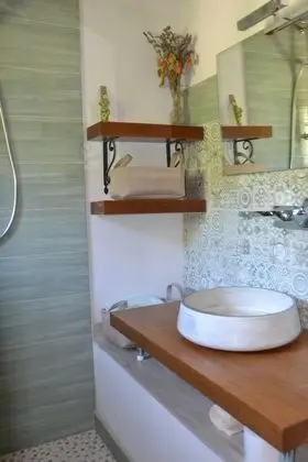 Tek Büyük Yataklı Oda, Bahçe Manzaralı