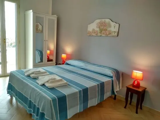 Tek Büyük veya İki Ayrı Yataklı Oda