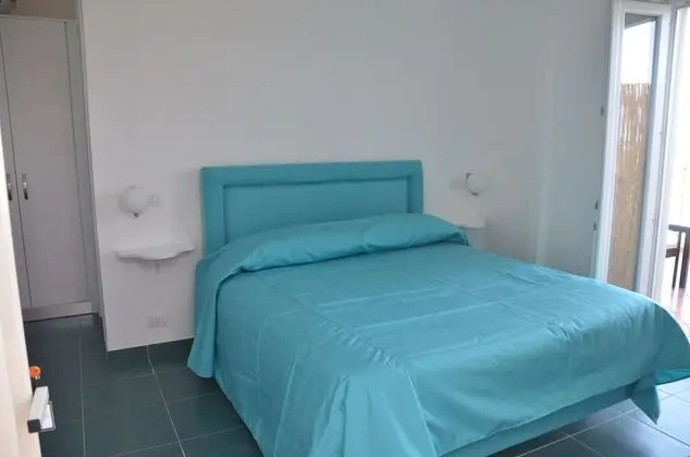 Tek Büyük Yataklı Oda, Balkon, Deniz Manzaralı