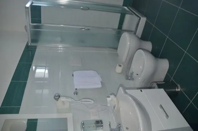 Tek Büyük Yataklı Oda, Balkon, Deniz Manzaralı