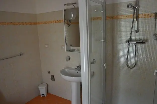 Comfort Apart Daire, 1 Yatak Odası, Mutfak, Dağ Manzaralı (Via Porta del Colle 29, Assergi)