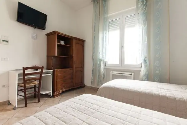 Tek Büyük veya İki Ayrı Yataklı Oda