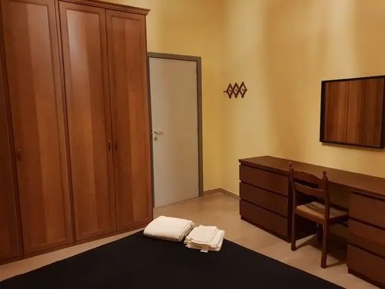 Tek Büyük Yataklı Oda