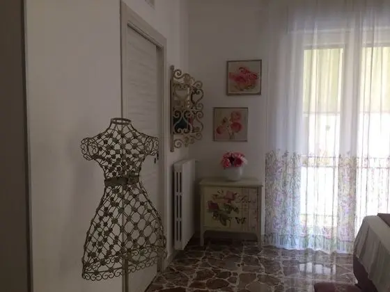 Deluxe Üç Kişilik Oda (Rosa)