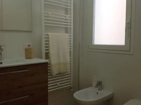 Deluxe Üç Kişilik Oda (Rosa)