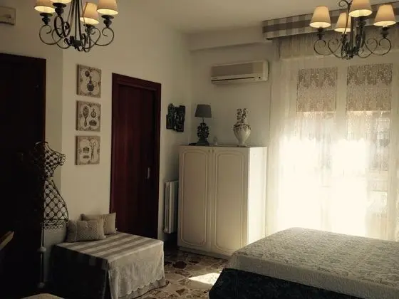 Üç Kişilik Oda (Shabby)