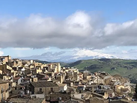 Üç Kişilik Oda (Shabby)