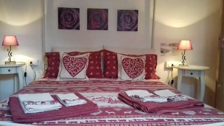 Tek Büyük Yataklı Oda, Ortak Banyo