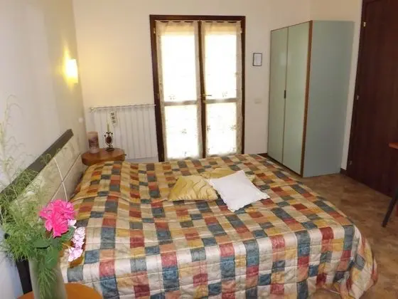 Tek Büyük Yataklı Oda, Teras