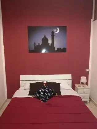 Tek Büyük Yataklı Oda, Ortak Banyo
