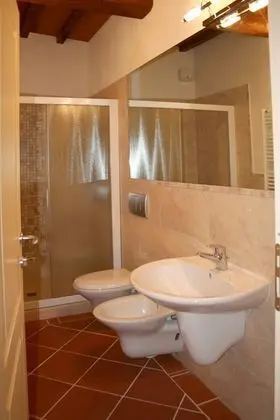 Comfort Büyük Yataklı Tek Kişilik Oda