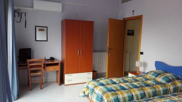 Panoramic Tek Büyük Yataklı Oda