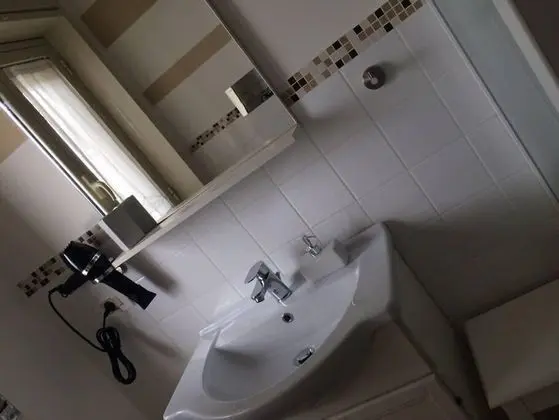 Comfort Tek Büyük veya İki Ayrı Yataklı Oda, Küçük Mutfak, Avlu Manzaralı (Civetta)