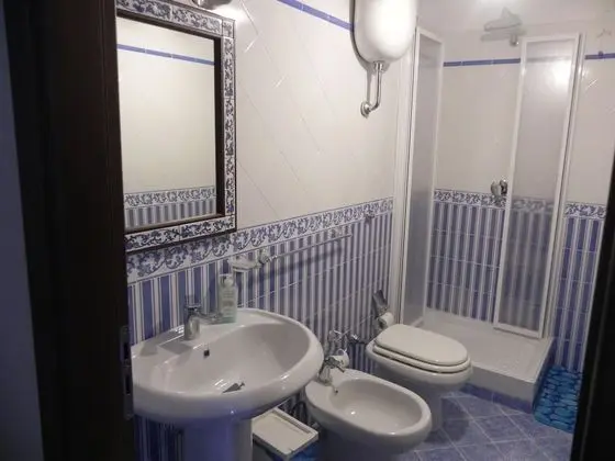 Deluxe Tek Büyük Yataklı Oda, 1 Büyük (Queen) Boy Yatak