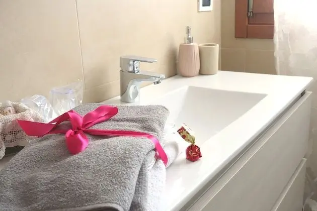 Superior Tek Büyük Yataklı Oda, Banyolu/Duşlu, Liman Manzaralı
