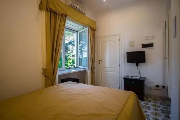 Standard Oda, Bahçe Manzaralı