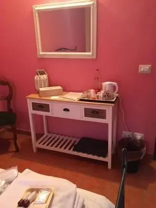 Tek Büyük Yataklı Oda, Ortak Banyo