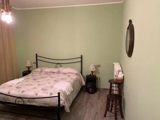 Tek Büyük Yataklı Oda, Banyolu/Duşlu