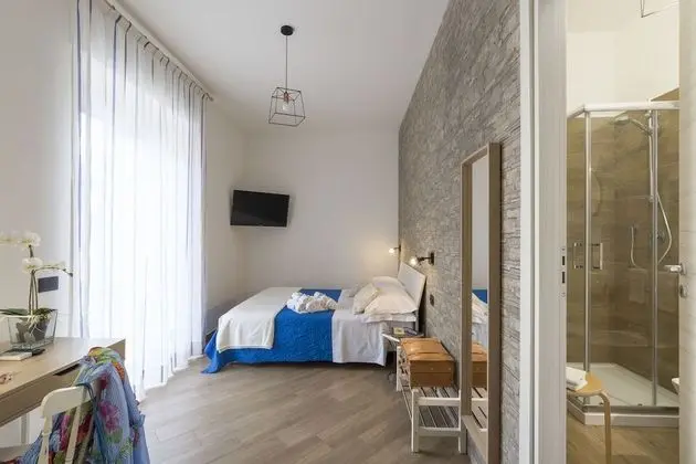 Comfort Tek Büyük veya İki Ayrı Yataklı Oda (3)