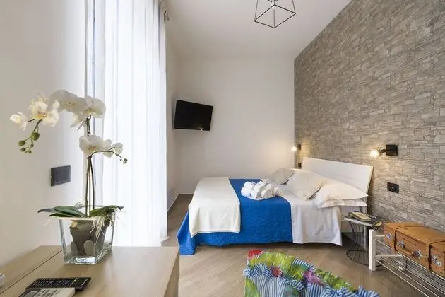Comfort Tek Büyük veya İki Ayrı Yataklı Oda (3)