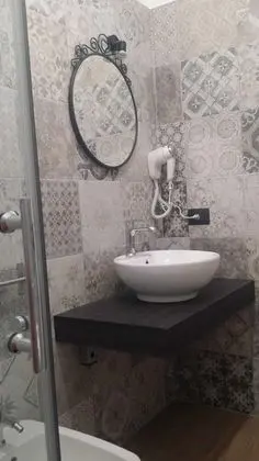 Comfort Tek Büyük veya İki Ayrı Yataklı Oda (3)