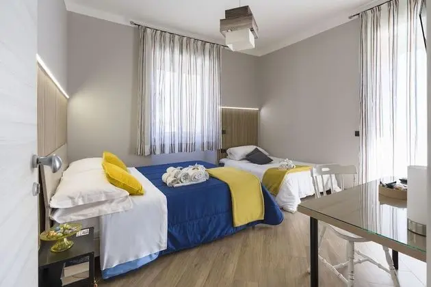 Comfort Tek Büyük veya İki Ayrı Yataklı Oda (4)