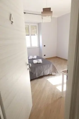 Comfort Tek Büyük veya İki Ayrı Yataklı Oda (4)