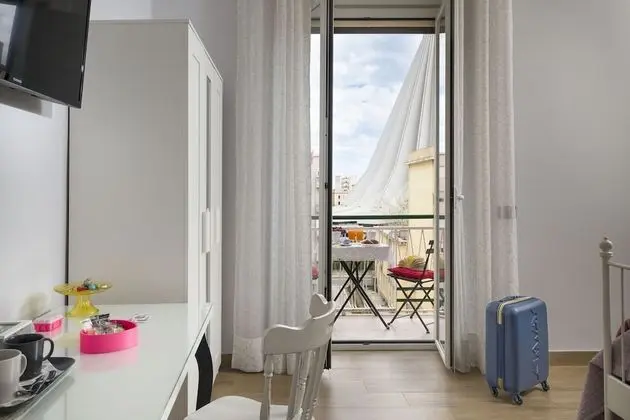 Deluxe Tek Büyük veya İki Ayrı Yataklı Oda (2)