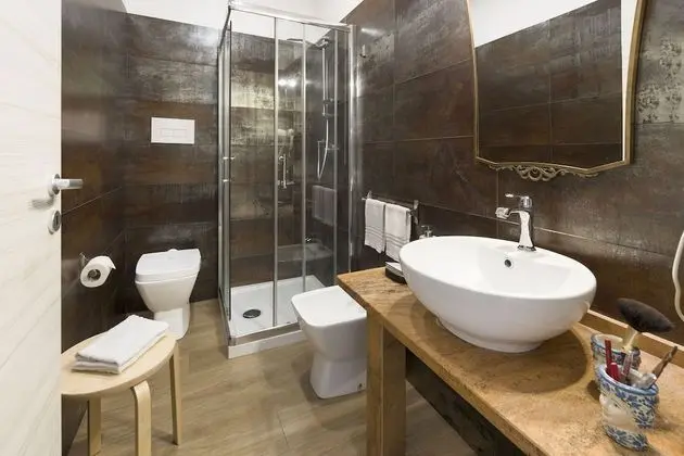 Deluxe Tek Büyük veya İki Ayrı Yataklı Oda (2)