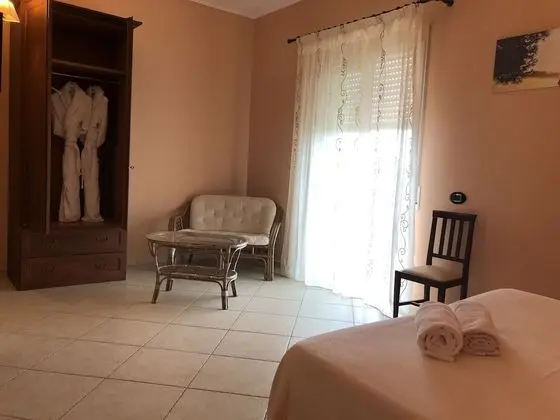 Deluxe Tek Büyük veya İki Ayrı Yataklı Oda, Balkon, Park Manzaralı