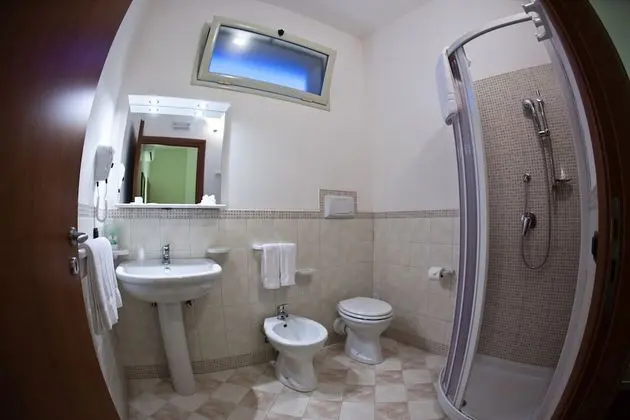 Deluxe Tek Büyük veya İki Ayrı Yataklı Oda, Balkon, Park Manzaralı